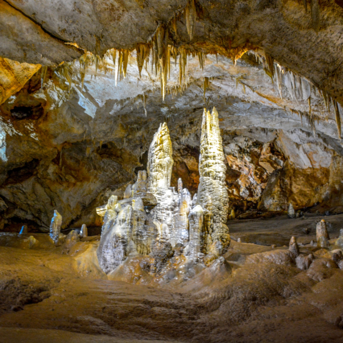 Lipa Cave
